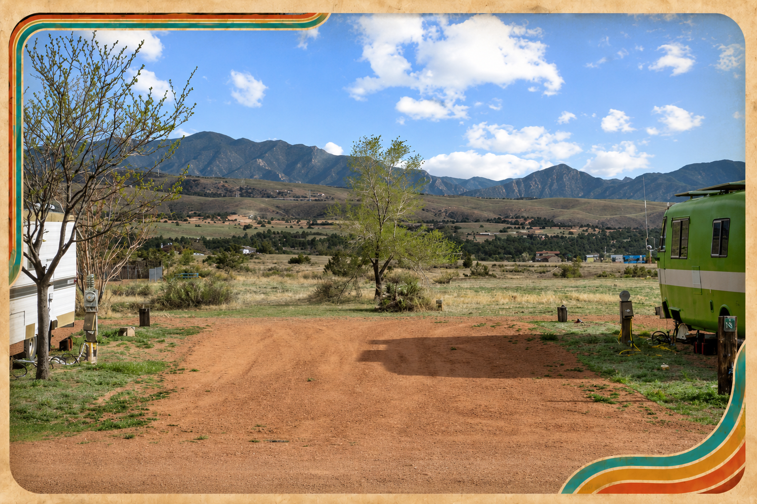 Campsites and RV sites at Starlite Vintage Resort
